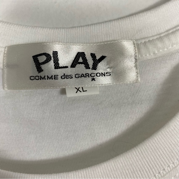 Comme des Garçons PLAY Double Heart T-Shirt - Picture 9 of 10